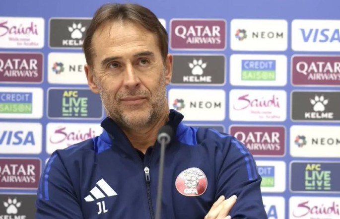 Julen Lopetegui giúp Qatar có vé dự World Cup.