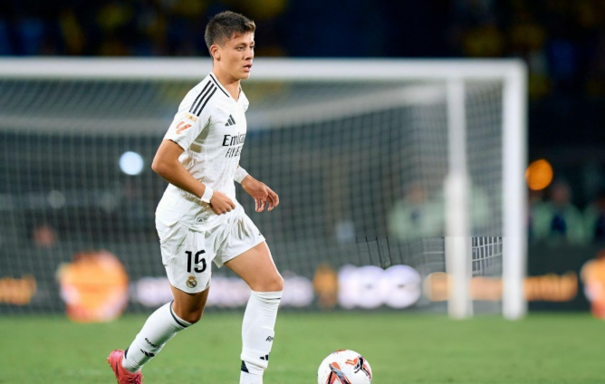 Ảnh bài viết Arda Guler và kỳ vọng trở thành 'kiến trúc sư' mới tại Real