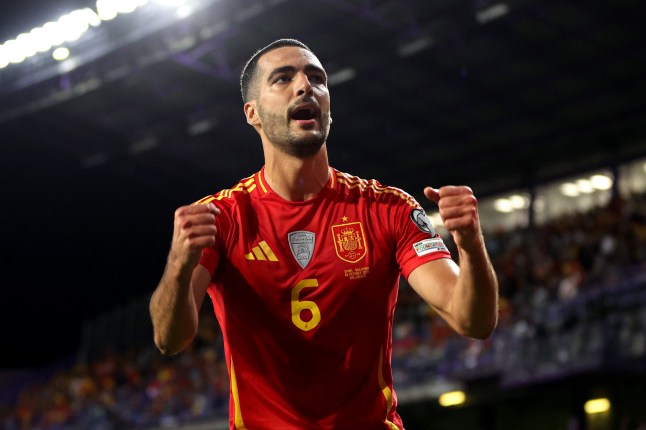 Merino tỏa sáng trong màu áo ĐT Tây Ban Nha.