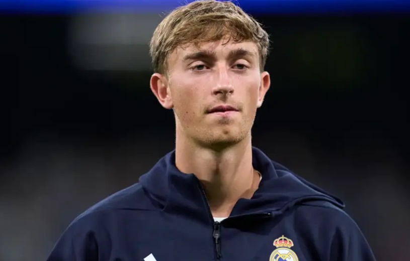 Ảnh bài viết Huijsen có nguy cơ vắng mặt ở Siêu kinh điển