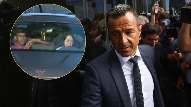 Nicole lái xe đưa Yamal gặp “siêu cò” Jorge Mendes