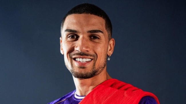 Đỗ Hoàng Hên có quốc tịch Việt Nam.