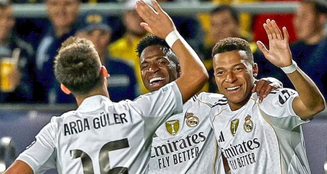 Bộ ba Mbappe, Guler và Vinicius của Real.