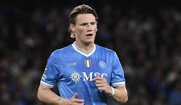 Ảnh bài viết McTominay sa sút tại Napoli, Conte chỉ ra lý do