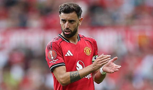 Bruno Fernandes có thể rời Manchester United trong thời gian tới.
