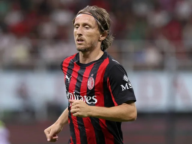 Modric vẫn đang chơi chắc chắn ở tuổi 40.