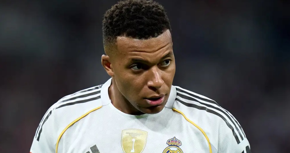 Mbappe đã trở lại.
