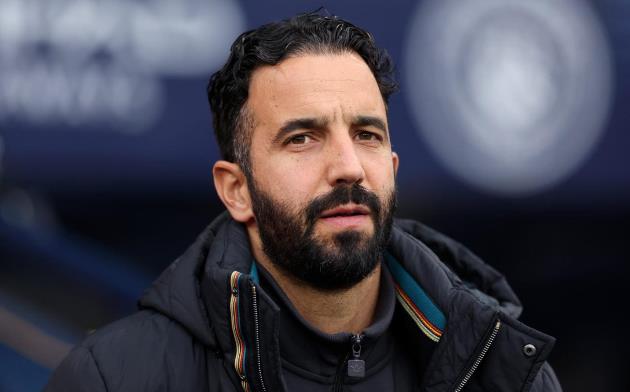 Amorim phải đưa ra quyết định dũng cảm.