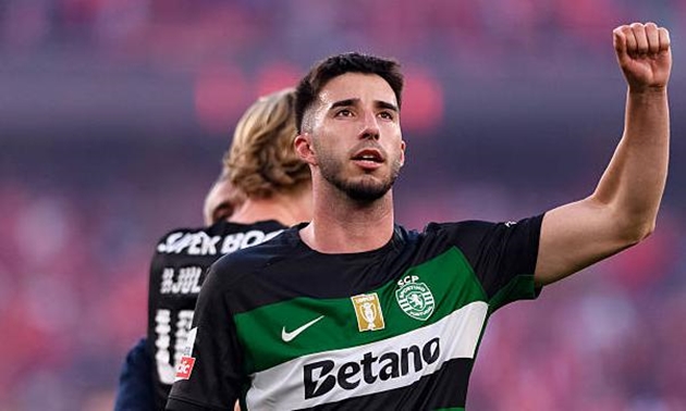 Goncalo Inacio nằm trong tầm ngắm của Barcelona.