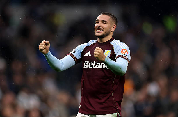 Buendia, cầu thủ vào sân thay người, đã định đoạt trận đấu.