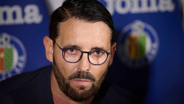 Ảnh bài viết HLV Getafe tố Vinicius diễn kịch, phát ngôn khiêu khích