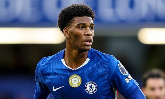 Ảnh bài viết Romano: Chelsea từ chối bán Acheampong cho Dortmund