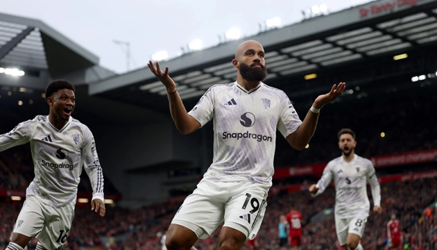 Ảnh bài viết Bryan Mbeumo: 'Món hời' của Man Utd chinh phục Anfield