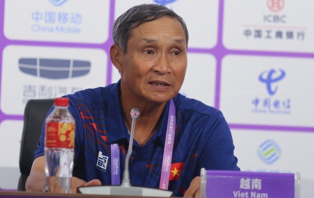 Ảnh bài viết HLV Mai Đức Chung nói về "bảng tử thần" của tuyển nữ Việt Nam tại SEA Games 33