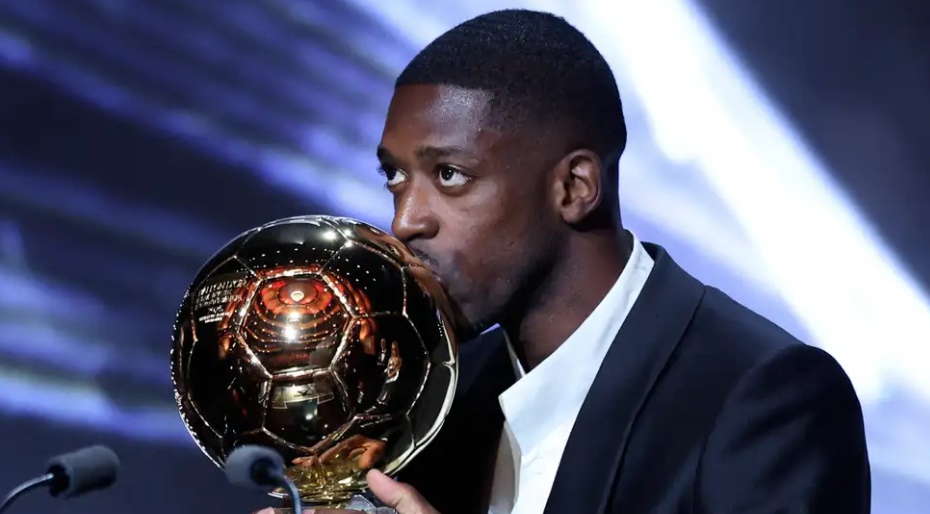 Dembele đang nhận được nhiều kỳ vọng sau danh hiệu Quả Bóng Vàng.