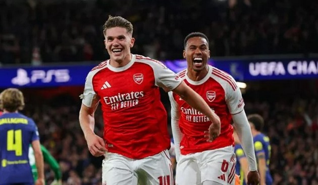 Gyokeres có một cú đúp để kết thúc chuỗi trận tịt ngòi.