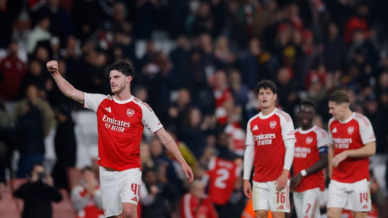 Ảnh bài viết Arsenal thắng huỷ diệt, Henry nêu 3 ứng viên vô địch C1