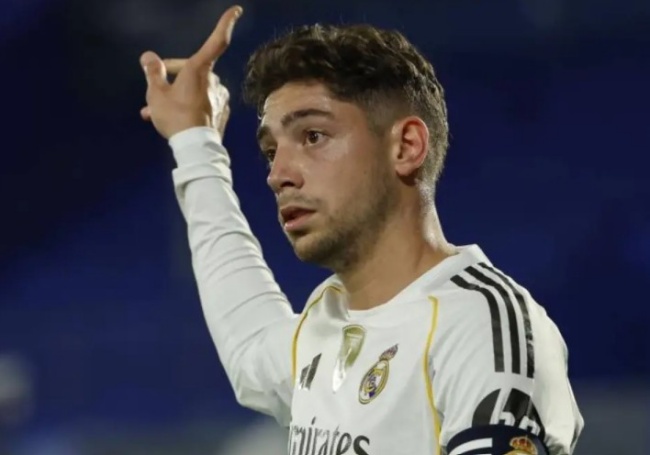 Ảnh bài viết Valverde và bài toán tuyến giữa của Real