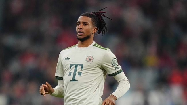 Bayern ra sức giữ chân Olise.