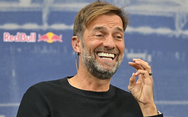 Klopp đang là lãnh đạo ở một tập đoàn lớn.