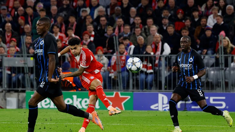 Diaz vừa có thêm màn trình diễn xuất sắc cho Bayern.