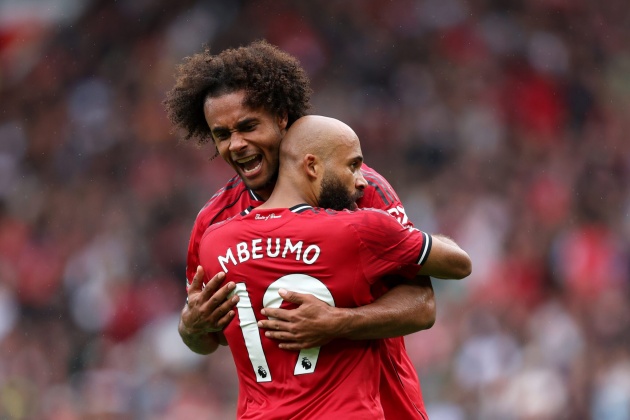 Ảnh bài viết Niềm vui của Man United, nỗi lo của Joshua Zirkzee