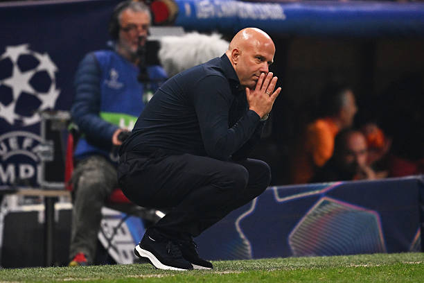 Slot có thể học được nhiều điều từ Benitez.