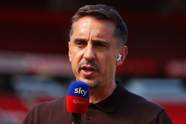 Ảnh bài viết Gary Neville: Arsenal có hậu vệ cánh hay nhất Ngoại Hạng Anh