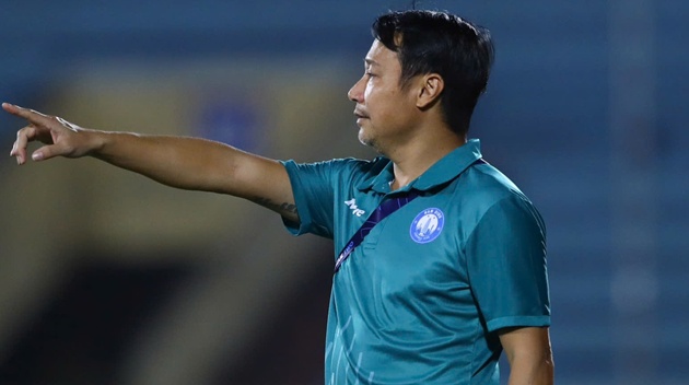 Ảnh bài viết Sau chuỗi sa sút, HLV Vũ Hồng Việt có thể rời Nam Định