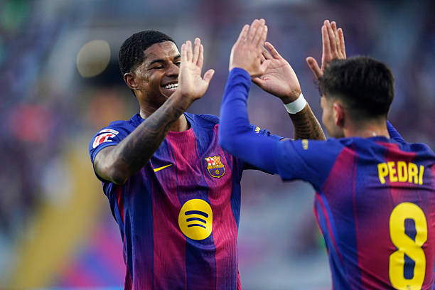 Ảnh bài viết Rashford ca tụng Pedri trước trận El Clasico