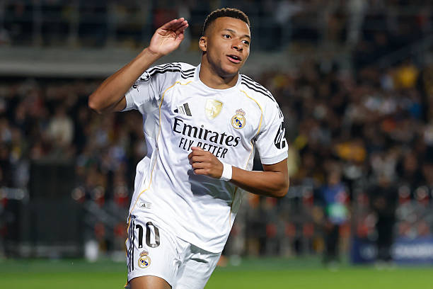 Mbappe đang bùng nổ tại Bernabeu.