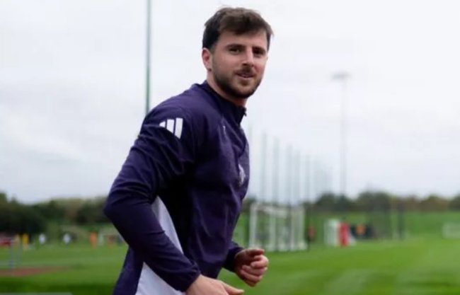 Mount bỏ ngỏ khả năng ra sân.