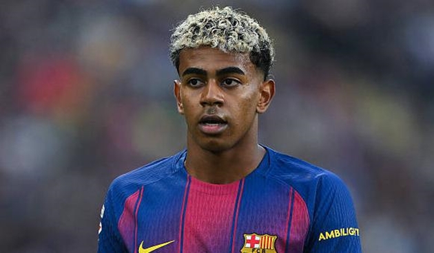 Lamine Yamal mới đây đã chỉ trích Real Madrid.