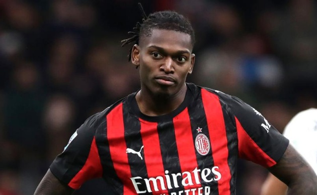 Milan đánh rơi 2 điểm đáng tiếc.