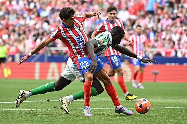 Betis chuẩn bị tiếp đón Atletico trên sân nhà.