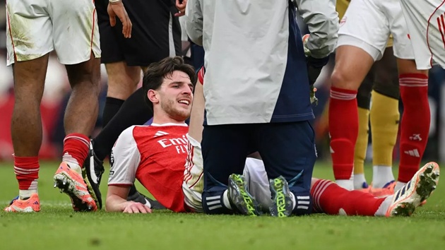 Ảnh bài viết Declan Rice dính chấn thương, Arsenal thêm nỗi âu lo