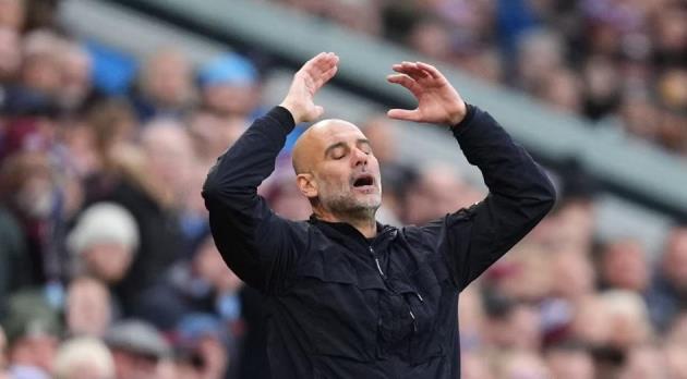 Pep Guardiola có lý do để tiếc nuối sau trận thua Villa.