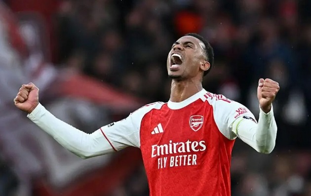 Ảnh bài viết Công thủ vững vàng, Arsenal khẳng định vị thế số một