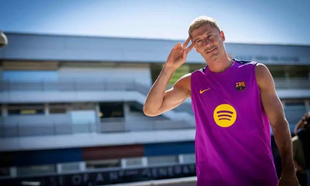 Ảnh bài viết Lewandowski sẵn sàng tái xuất, Barcelona thêm hy vọng trước Elche