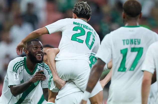 Al Ahli thể hiện sức mạnh vượt trội so với Al Batin.