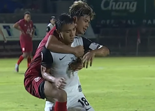 Ảnh bài viết Chanathip phủ nhận chơi xấu ở Thai League 1