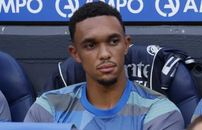 Ảnh bài viết Real Madrid mất Carvajal: Trách nhiệm và cơ hội gọi tên Alexander-Arnold