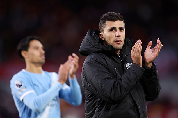 Rodri vẫn chưa thể trở lại thi đấu cho Manchester City và rơi vào tình cảnh tương tự còn có trung vệ Abdukodir Khusanov.