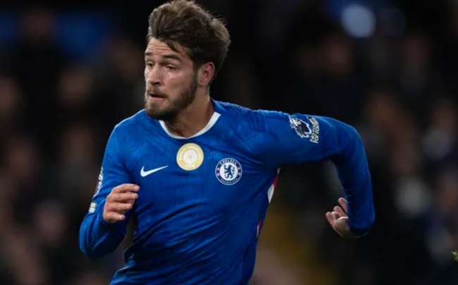 Sunderland muốn mượn Marc Guiu.