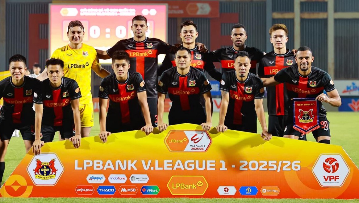 Ảnh bài viết Ninh Bình bất bại, CĐV mơ về ngôi vô địch V-League