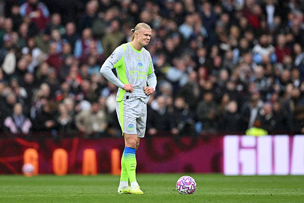 Haaland có thể vắng mặt trong trận gặp Swansea.