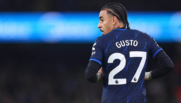 Juventus theo sát Malo Gusto.