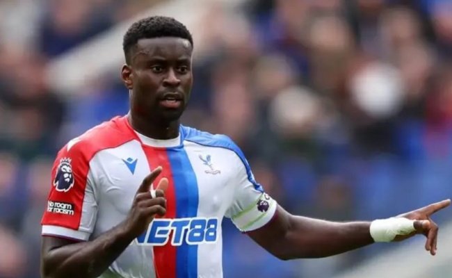 Guehi từng ở rất gần Liverpool ở hè 2025.