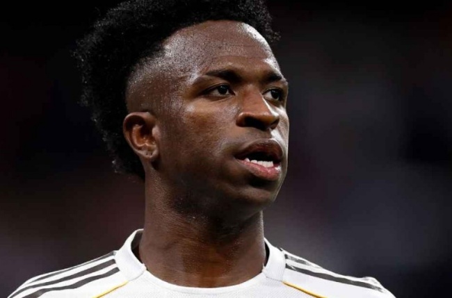 Vinicius chuẩn bị gửi lời xin lỗi đến CĐV Real Madrid.