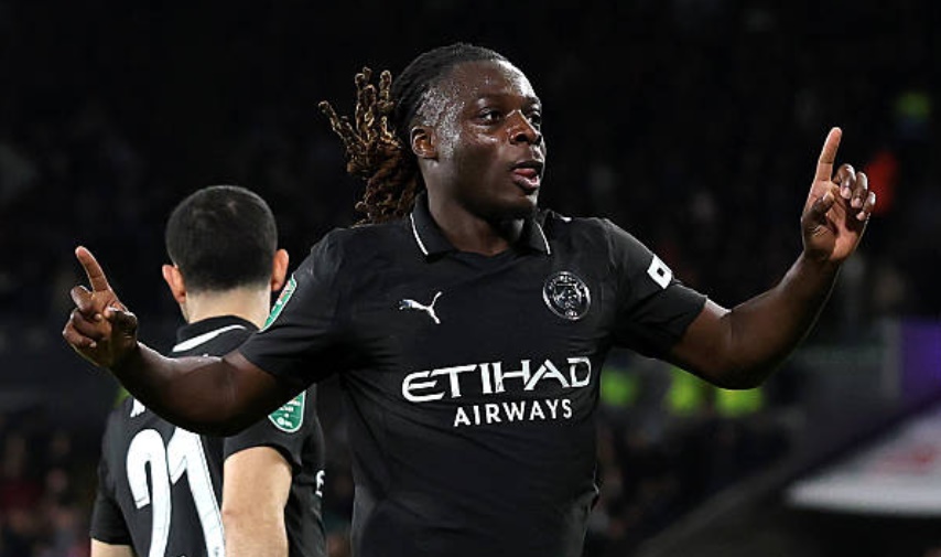 Doku cùng các đồng đội đã có màn trình diễn ấn tượng tại EFL Cup.